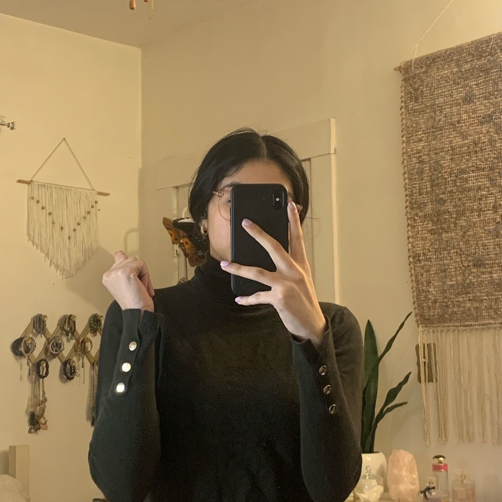 Hunter green turtle neck